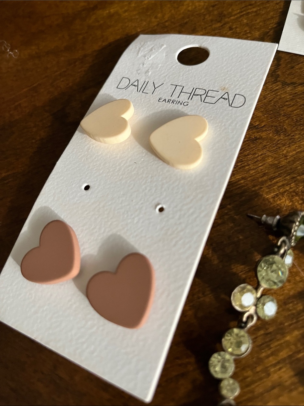 Assorted earring lot. Pierced - Picture 7 of 14